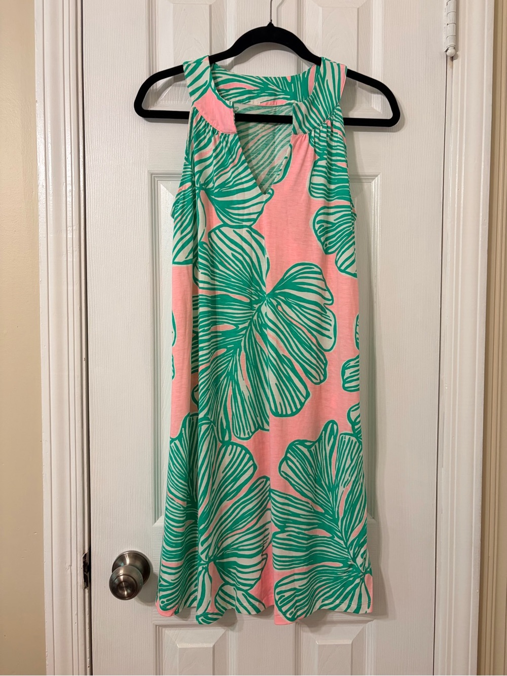 Lilly Pulitzer Pink Midi Dress with Green Leaf Print
